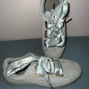 Puma suede with ribbon lace sneakers